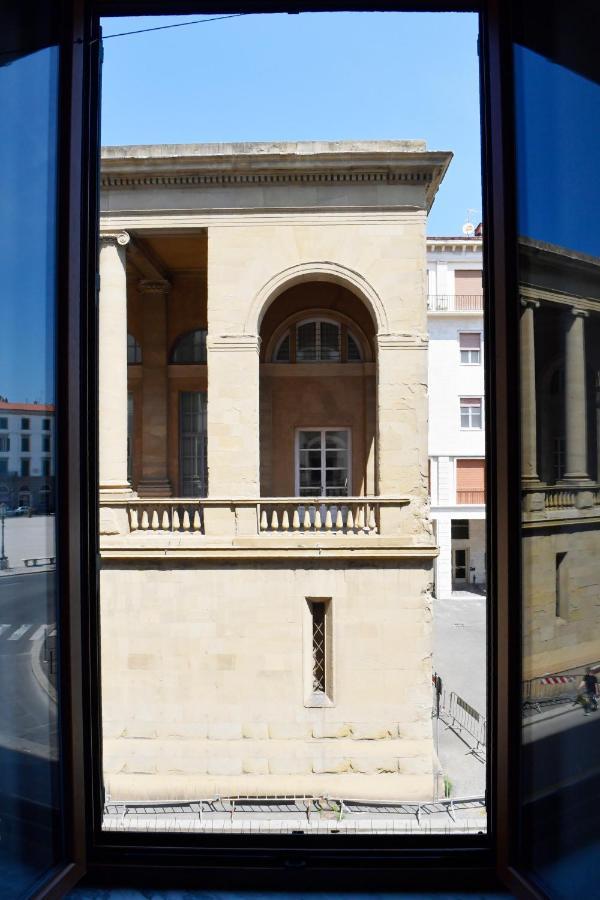 "Dueemme Lodge" , A Pochi Passi Dal Porto Livorno Kültér fotó