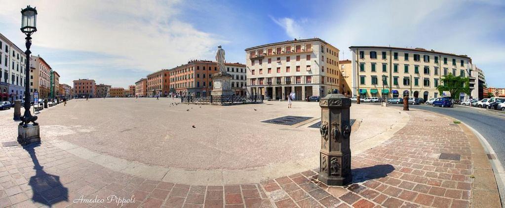 "Dueemme Lodge" , A Pochi Passi Dal Porto Livorno Kültér fotó